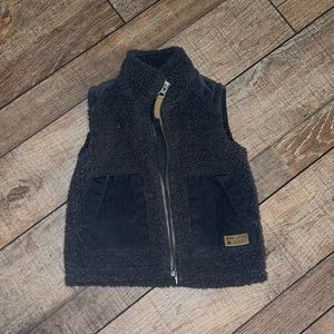 12 m. Carters Vest